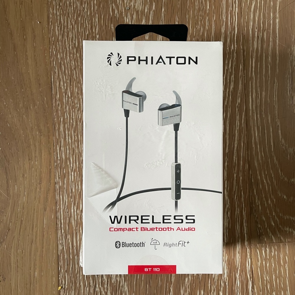 Phiaton BT 110 Compact Bluetooth Sport Earphones